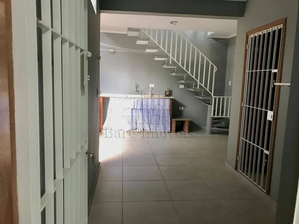 Sobrado, 5 quartos, 258 m² - Foto 4