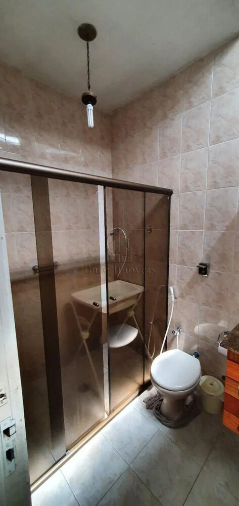 Casa à venda com 3 quartos, 160m² - Foto 2