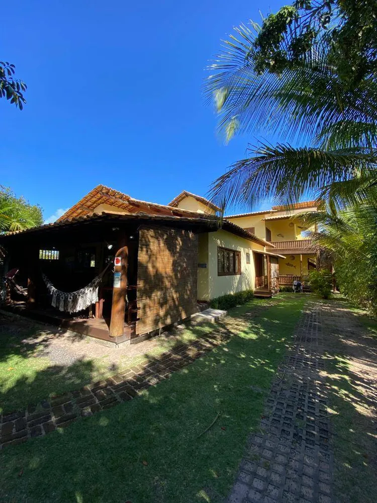 Casa, 4 quartos, 207 m² - Foto 1