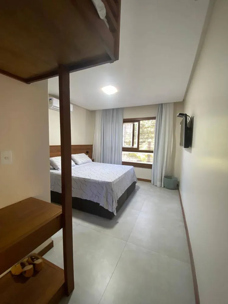 Casa, 4 quartos, 230 m² - Foto 8