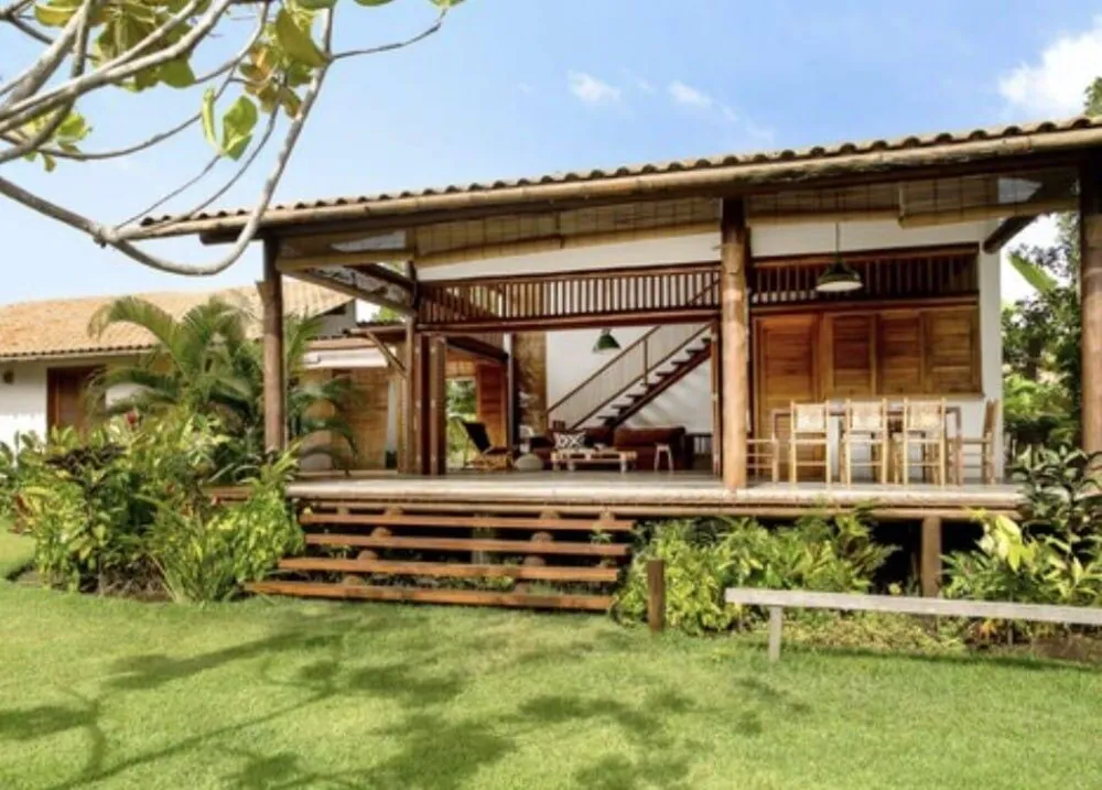 Casa, 3 quartos, 222 m² - Foto 1