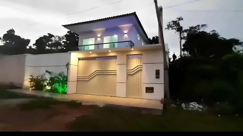 Casa, 4 quartos, 190 m² - Foto 1