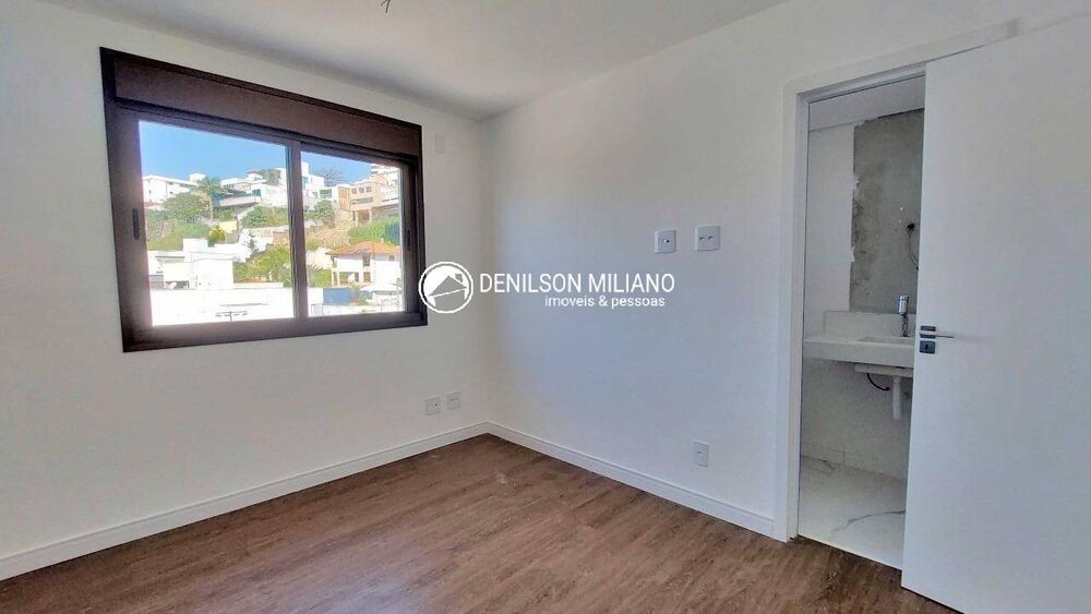 Cobertura à venda com 4 quartos, 363m² - Foto 2