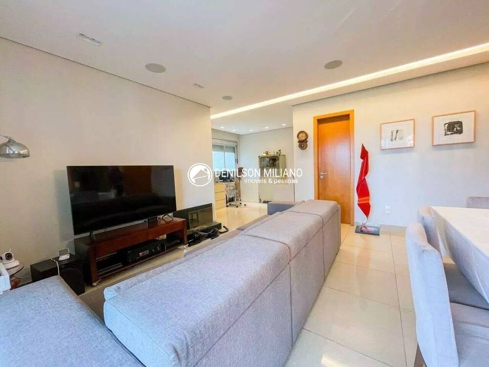 Apartamento à venda com 3 quartos, 103m² - Foto 1