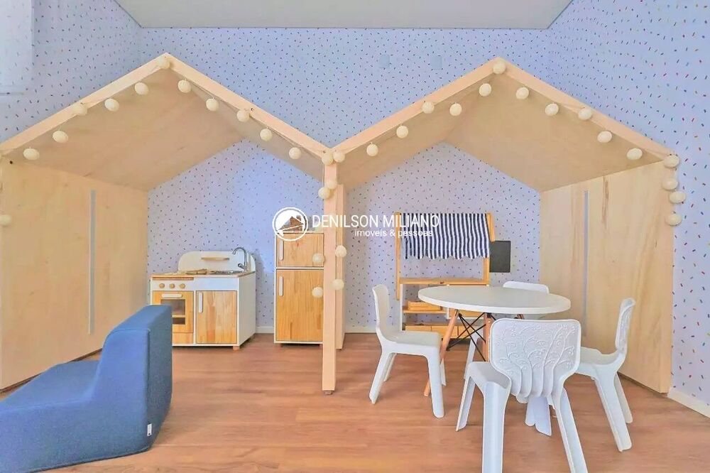 Apartamento à venda com 2 quartos, 73m² - Foto 1