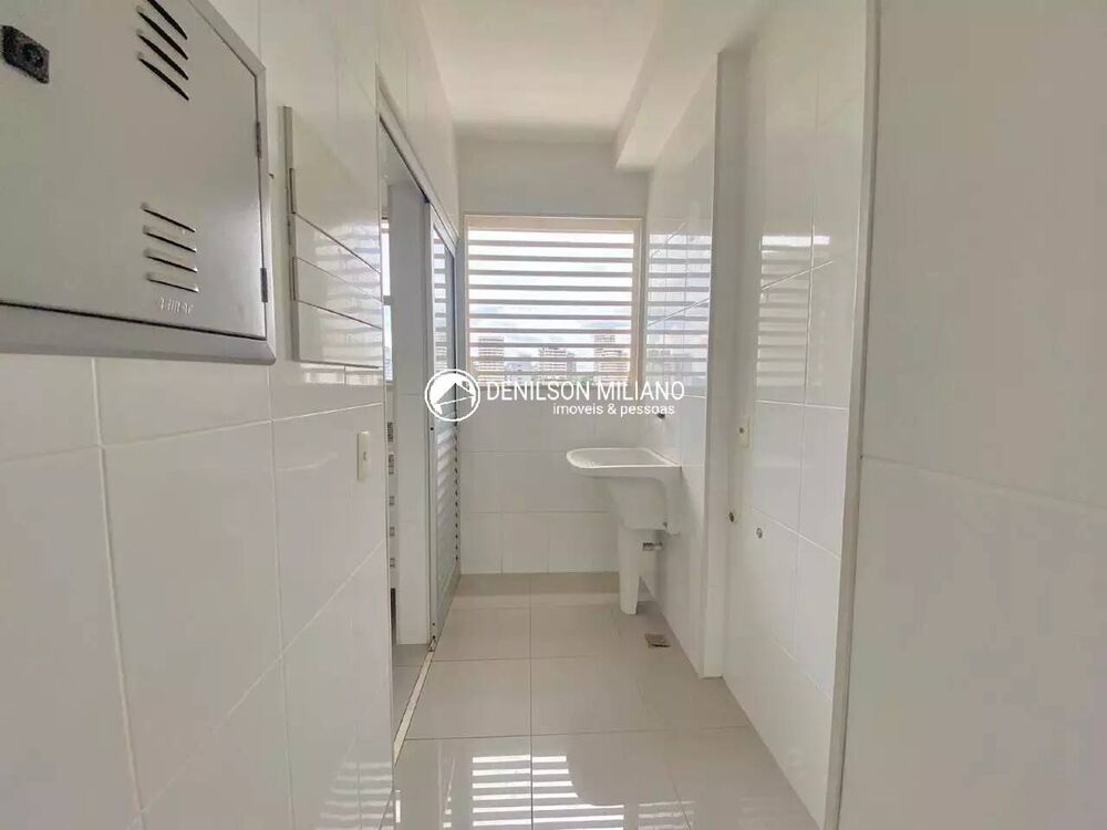 Apartamento à venda com 3 quartos, 103m² - Foto 4