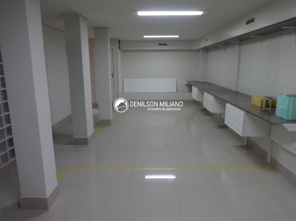 Prédio Inteiro à venda, 2000m² - Foto 1