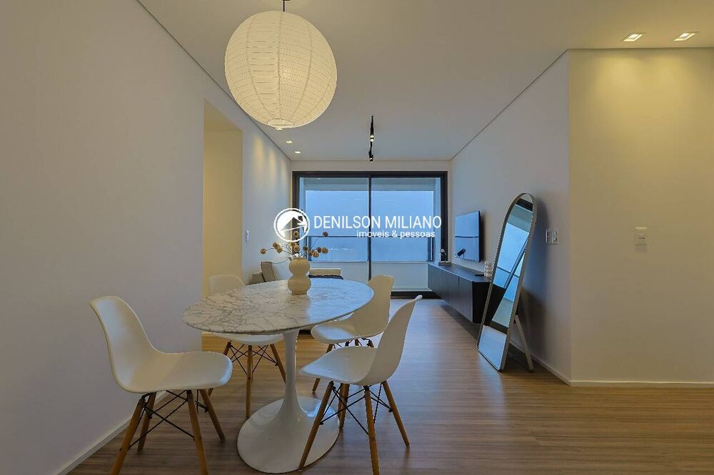 Apartamento para alugar com 2 quartos, 73m² - Foto 2