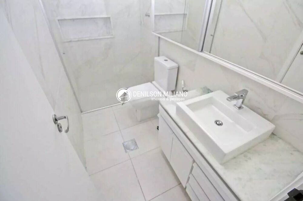 Apartamento para alugar com 2 quartos, 60m² - Foto 2