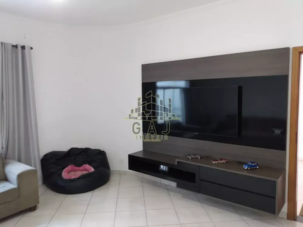 Casa, 3 quartos, 191 m² - Foto 4
