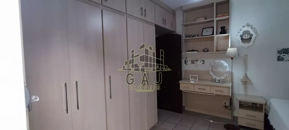 Casa, 4 quartos, 216 m² - Foto 11