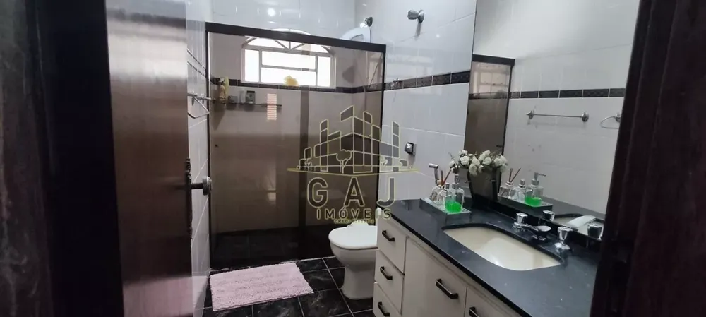 Casa, 4 quartos, 216 m² - Foto 19