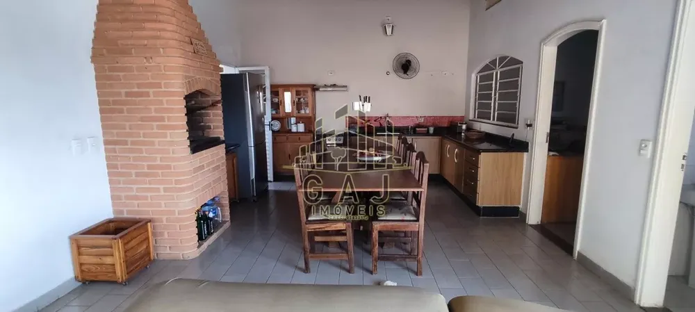 Casa, 4 quartos, 216 m² - Foto 5