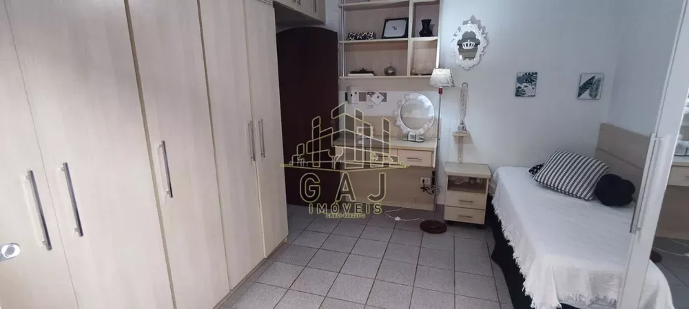 Casa, 4 quartos, 216 m² - Foto 10