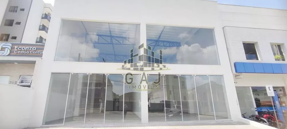 Prédio Inteiro para alugar, 120m² - Foto 2