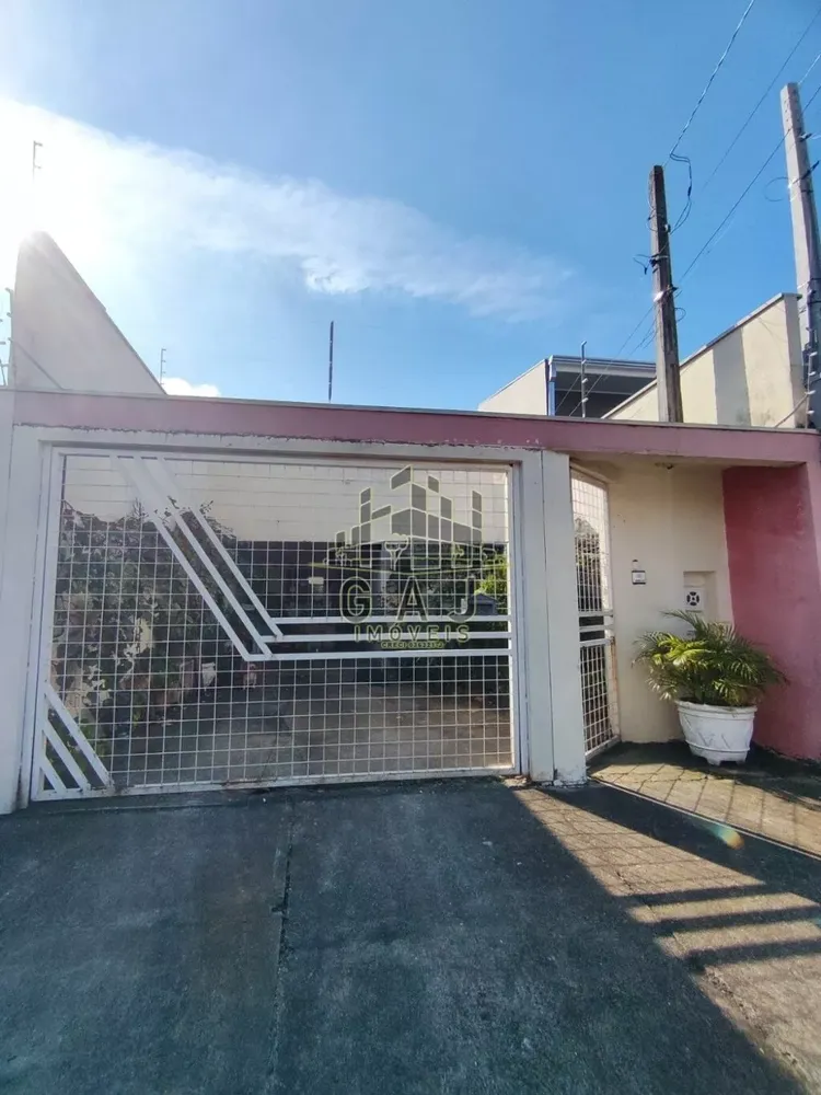 Casa, 3 quartos, 105 m² - Foto 1
