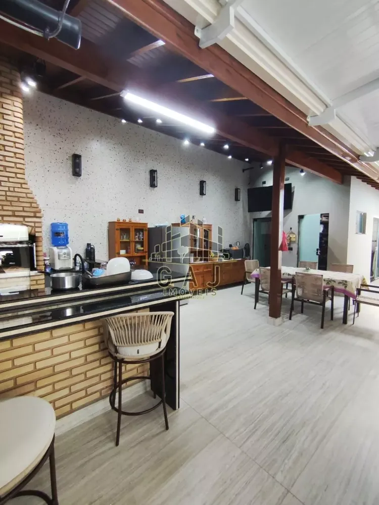 Casa, 3 quartos, 192 m² - Foto 4