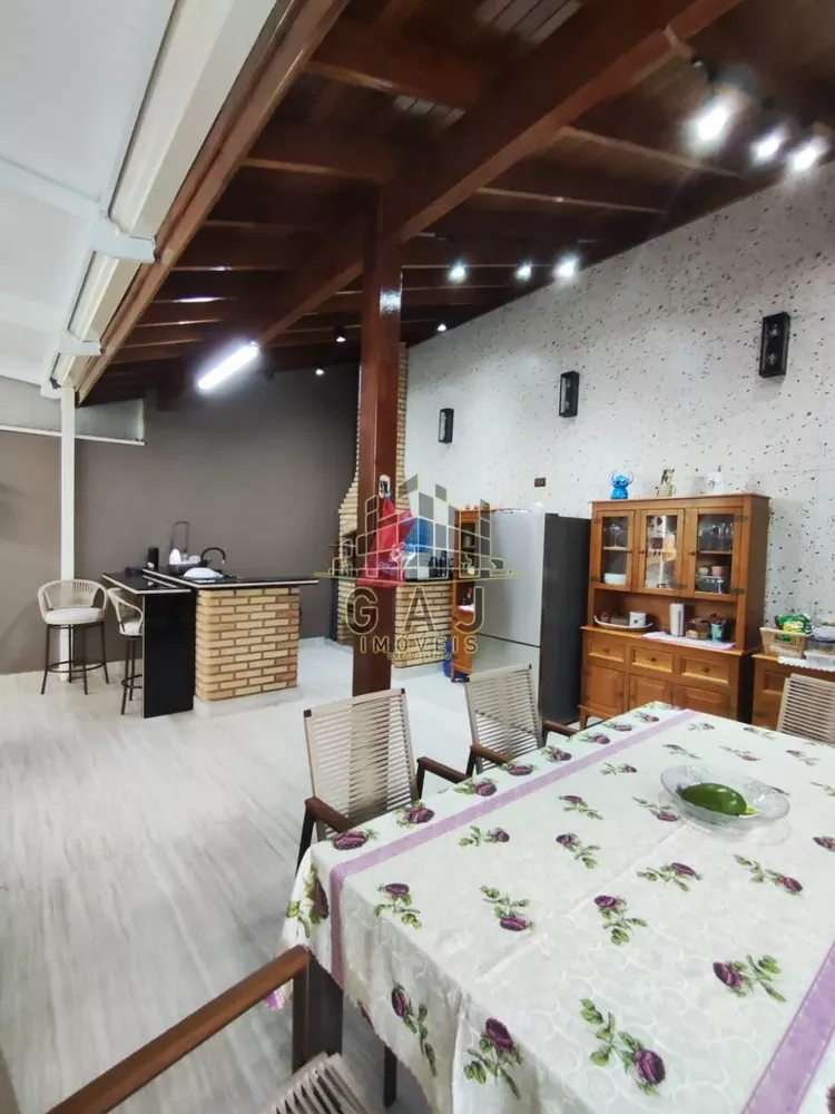Casa, 3 quartos, 192 m² - Foto 5