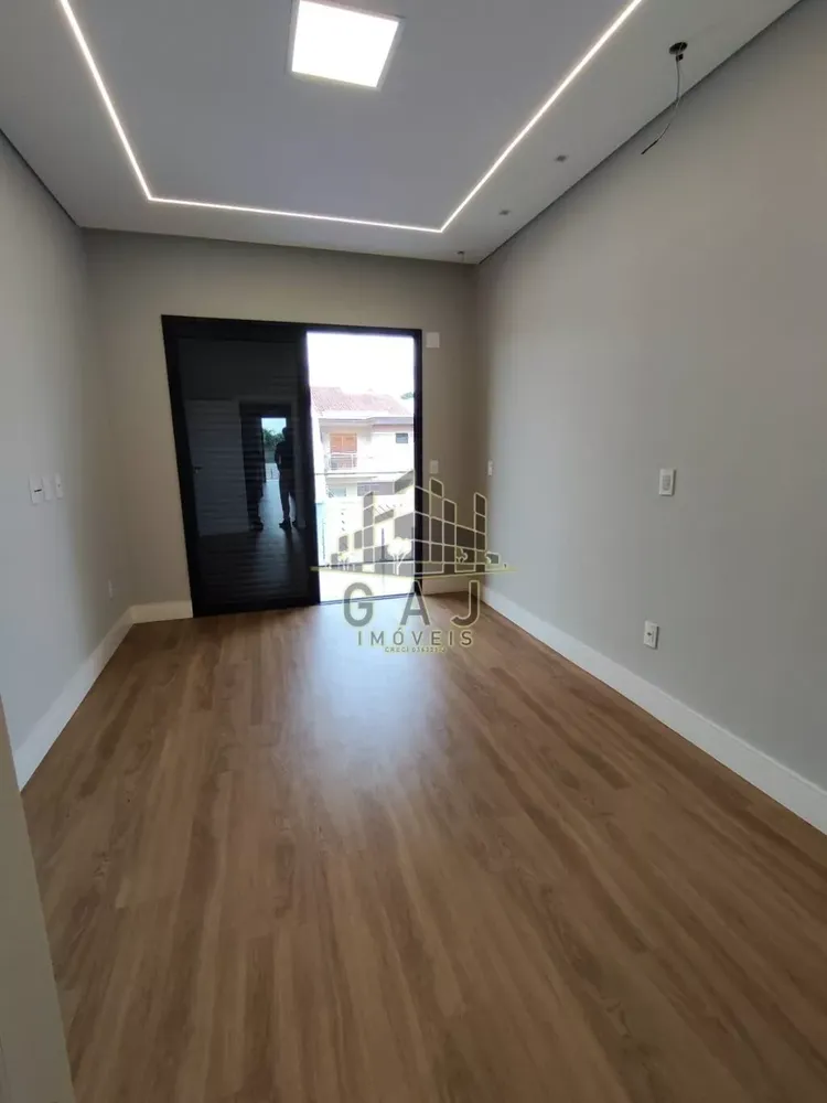 Casa, 3 quartos, 211 m² - Foto 13