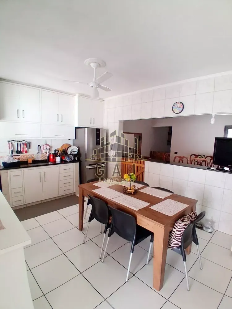 Sobrado, 3 quartos, 197 m² - Foto 4