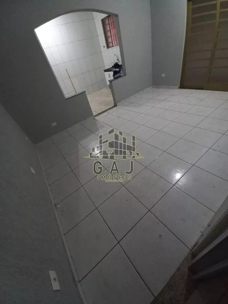 Casa, 1 quarto, 258 m² - Foto 9