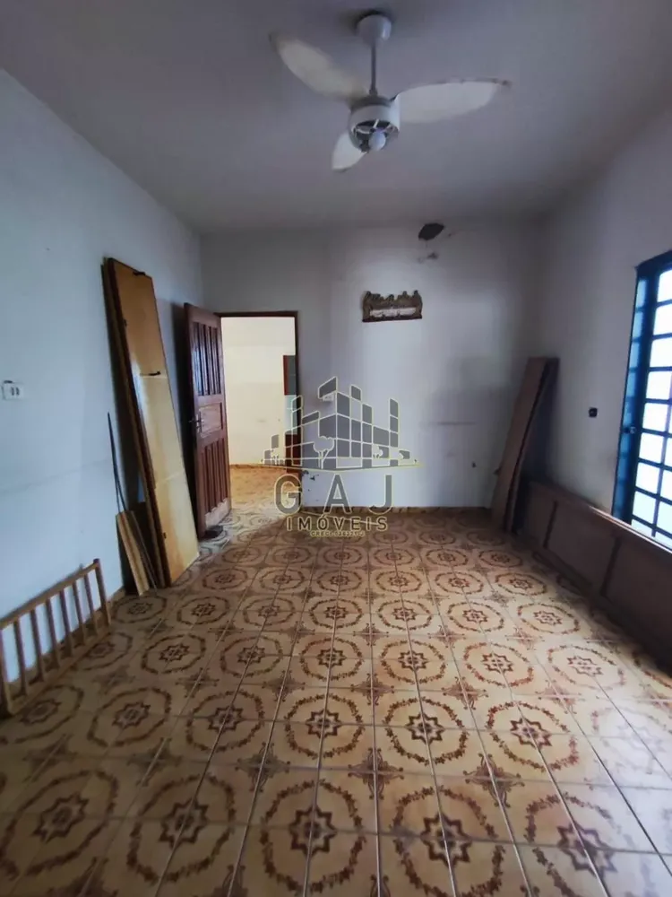 Casa, 3 quartos, 220 m² - Foto 1