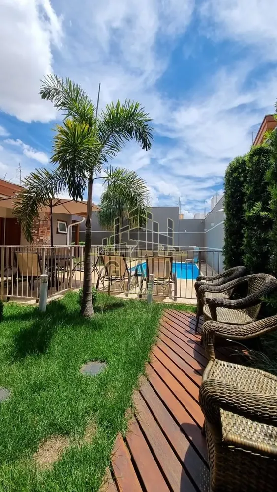 Casa, 4 quartos, 368 m² - Foto 1