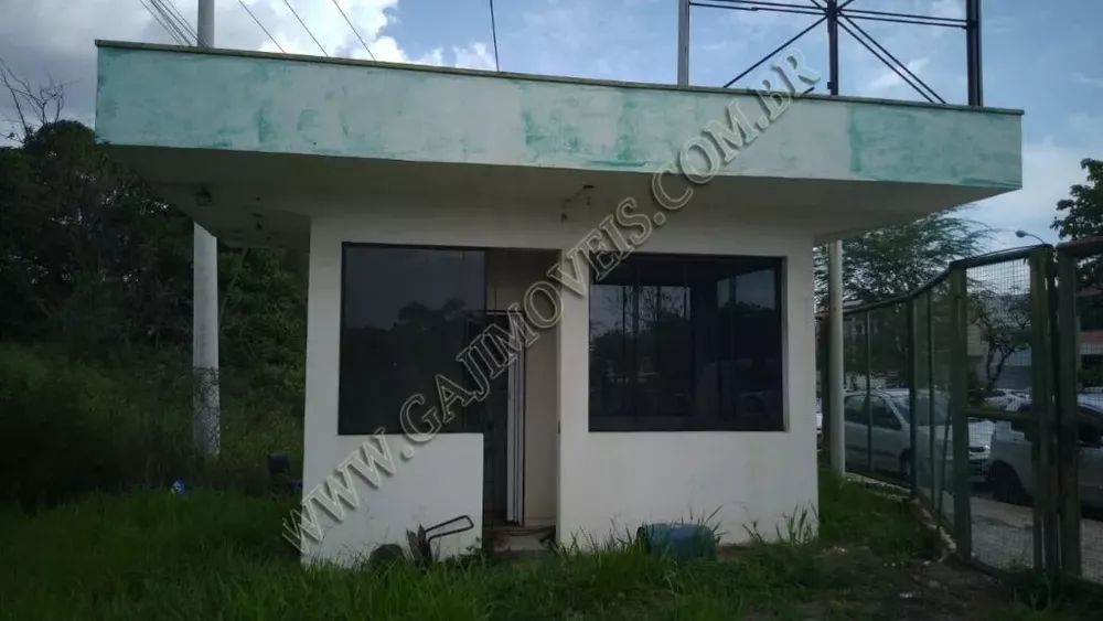 Depósito-Galpão-Armazém para alugar, 1620m² - Foto 1