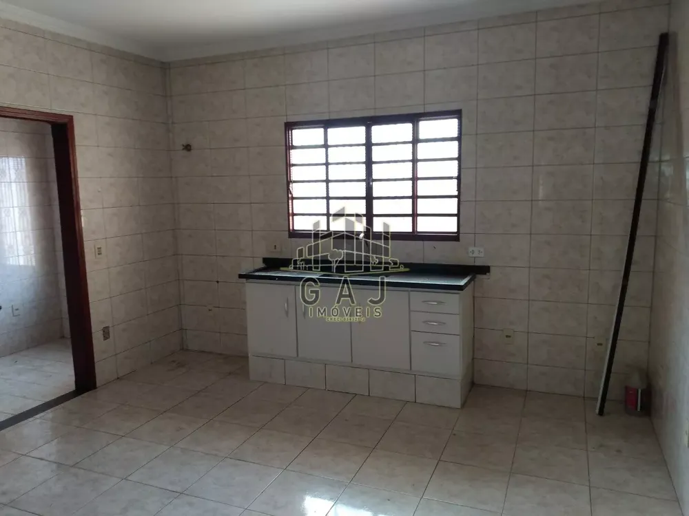 Casa, 3 quartos, 214 m² - Foto 3
