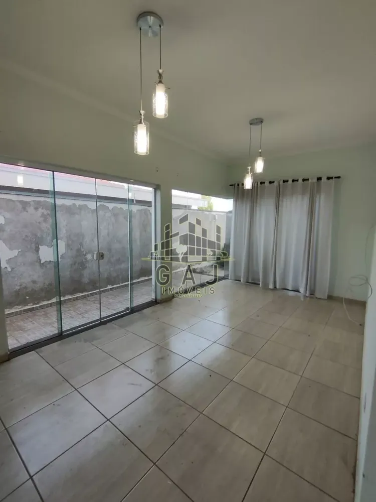 Casa, 3 quartos, 200 m² - Foto 3