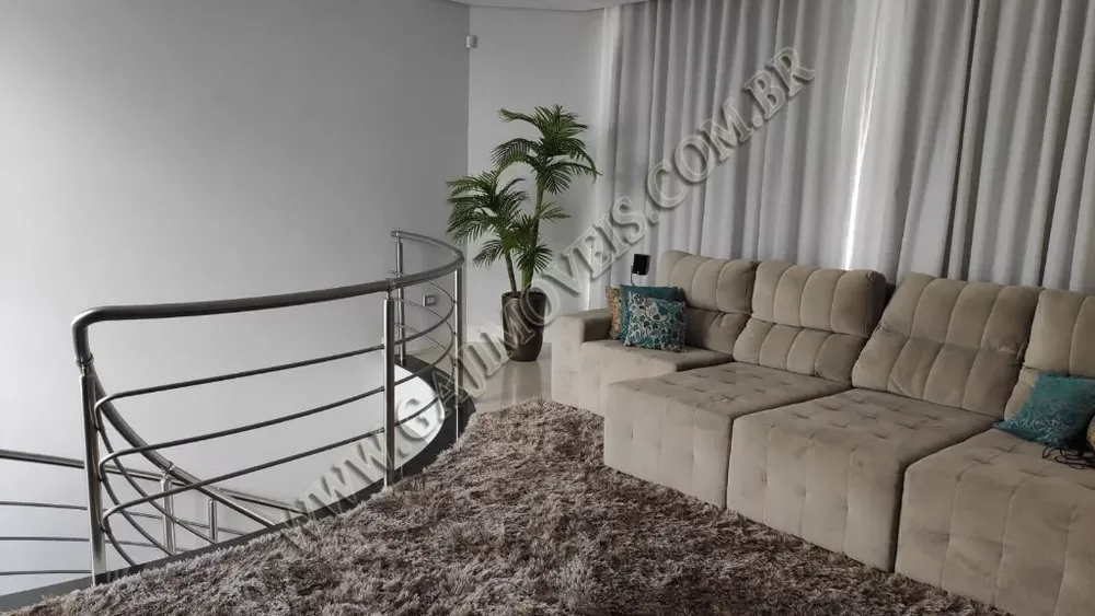 Casa, 3 quartos, 270 m² - Foto 2