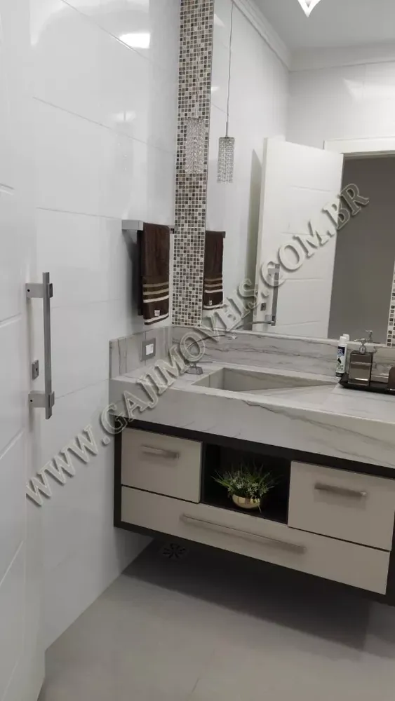 Casa, 3 quartos, 270 m² - Foto 23