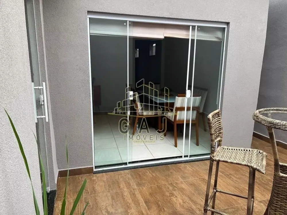 Casa, 2 quartos, 171 m² - Foto 1