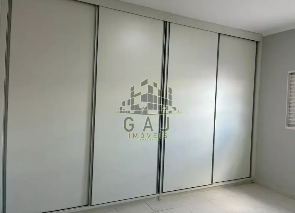 Casa, 3 quartos, 220 m² - Foto 3
