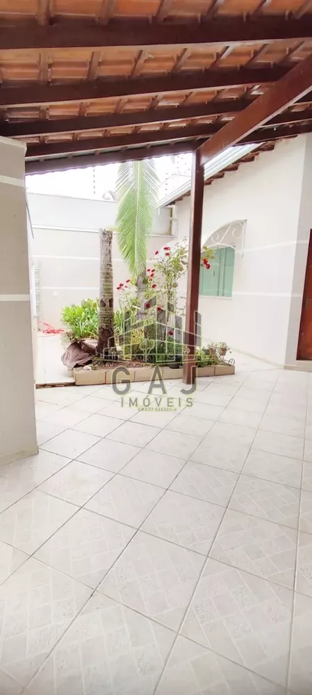 Casa, 3 quartos, 200 m² - Foto 3