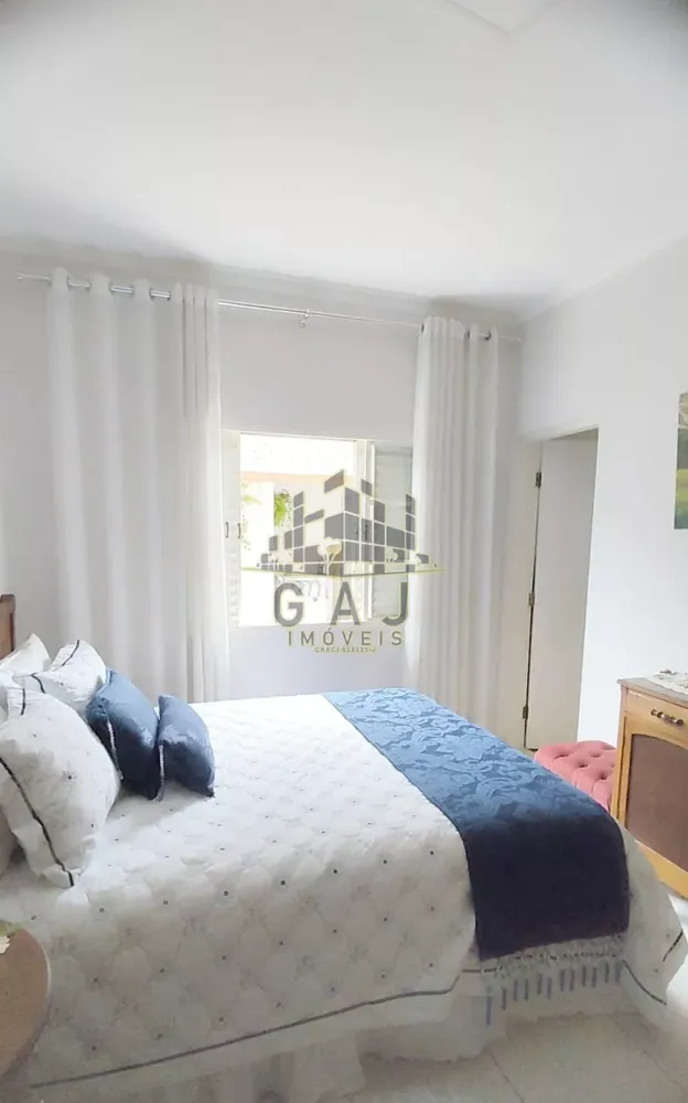 Casa, 3 quartos, 200 m² - Foto 13