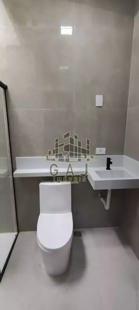 Casa à venda com 3 quartos, 141m² - Foto 4