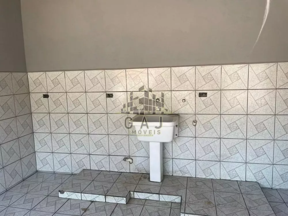 Casa à venda com 3 quartos, 131m² - Foto 5