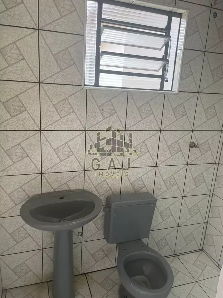 Casa à venda com 3 quartos, 131m² - Foto 7