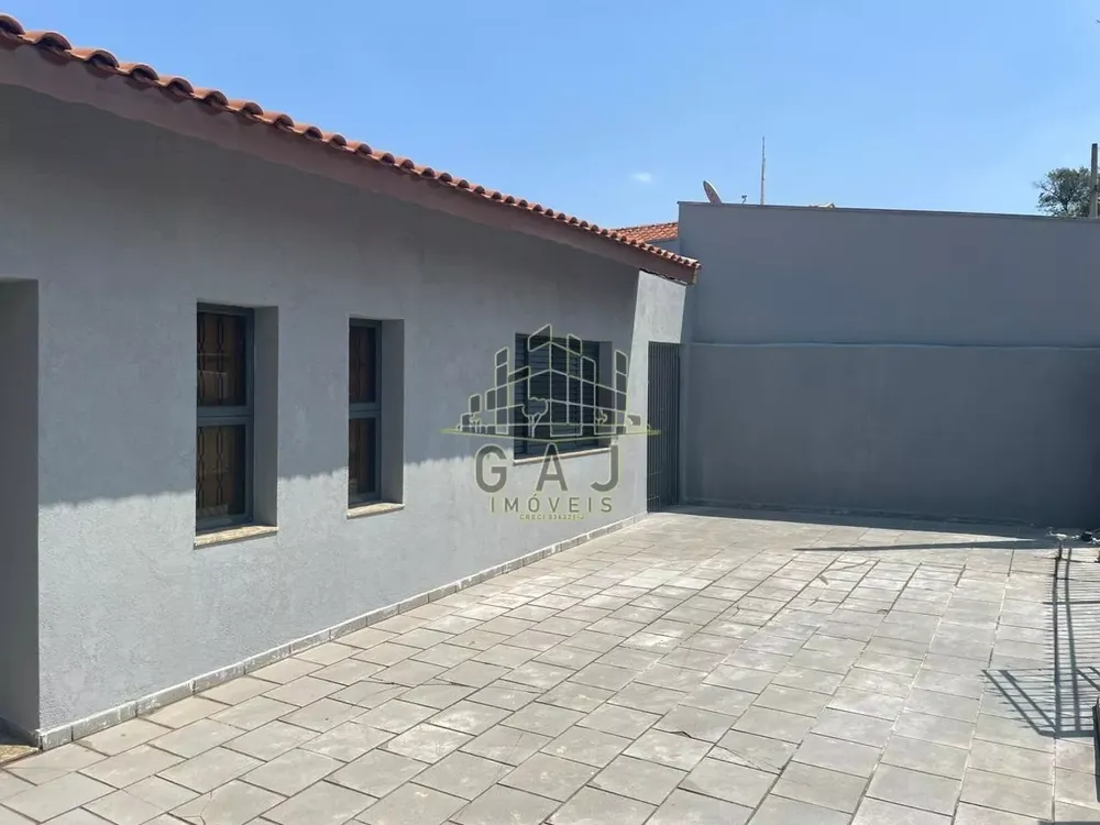 Casa, 3 quartos, 131 m² - Foto 1
