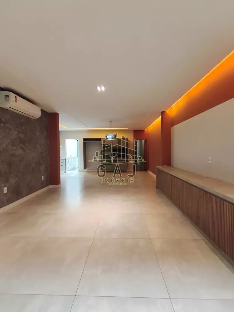Casa, 3 quartos, 130 m² - Foto 1
