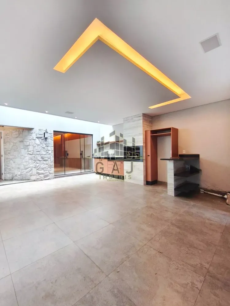 Casa, 3 quartos, 130 m² - Foto 3