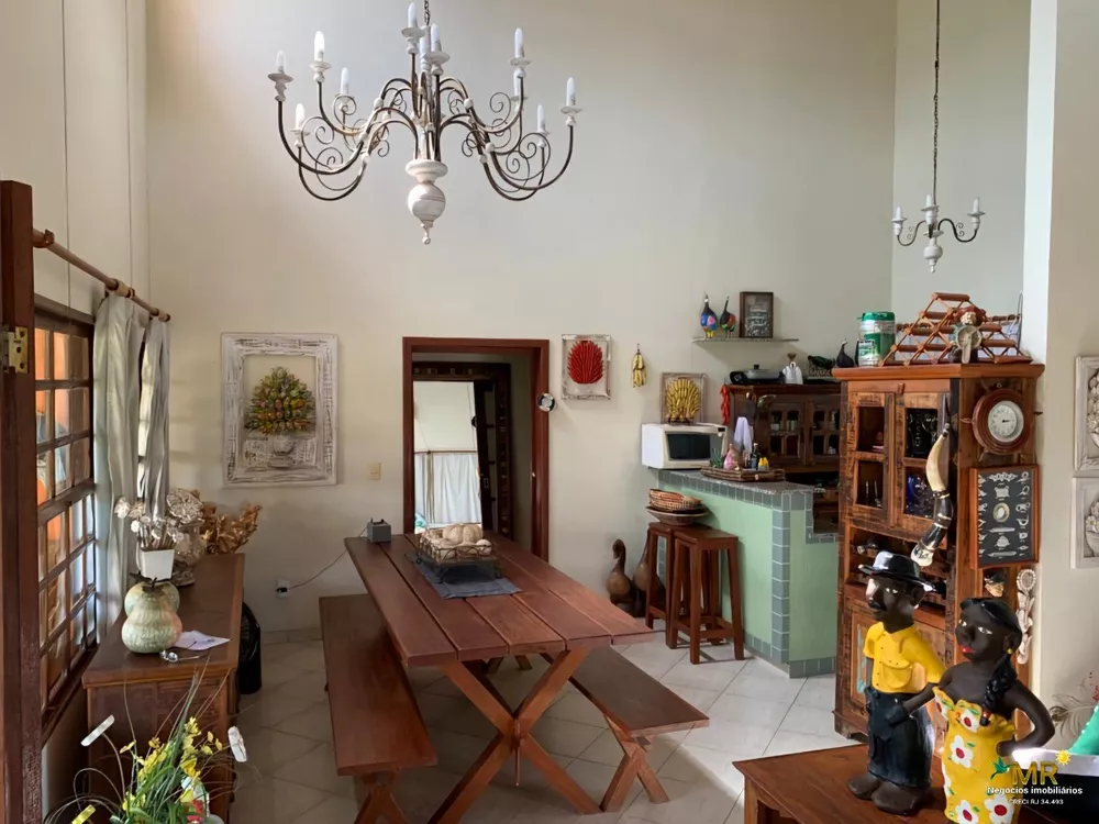 Casa, 3 quartos, 250 m² - Foto 13