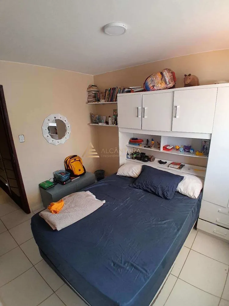 Casa, 4 quartos, 240 m² - Foto 11