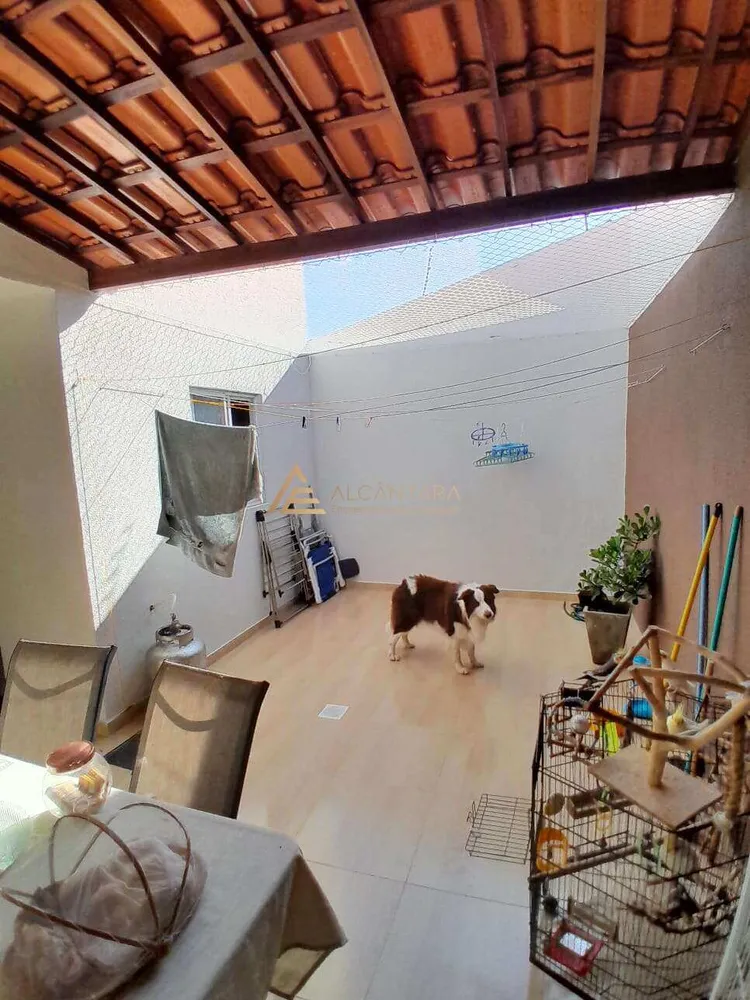 Casa, 4 quartos, 240 m² - Foto 7
