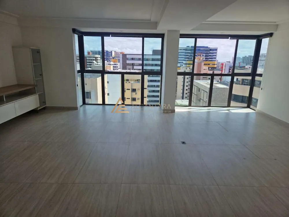 Apartamento, 3 quartos, 130 m² - Foto 1