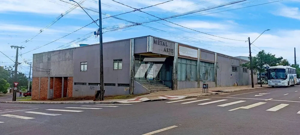 Loja-Salão, 1158 m² - Foto 1