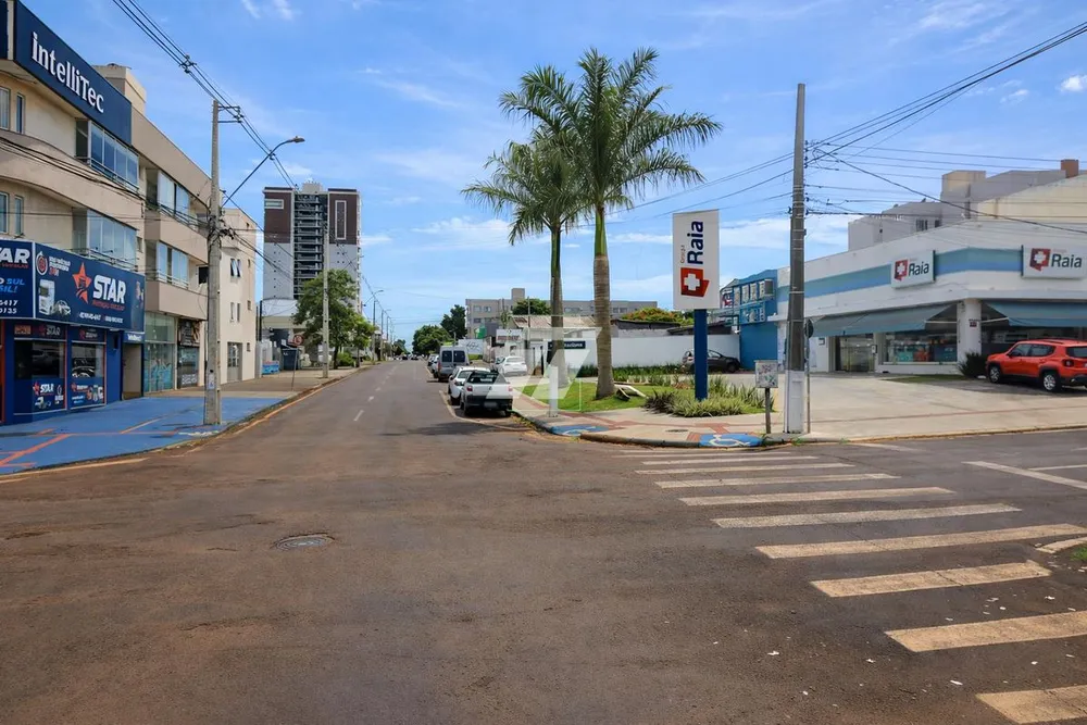 Loja-Salão, 1241 m² - Foto 1