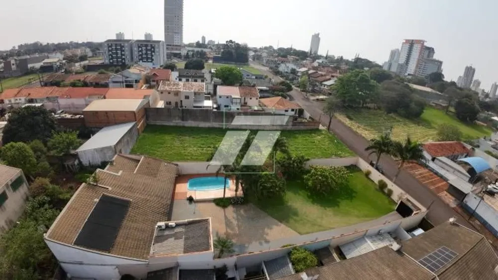 Casa, 1100 m² - Foto 2