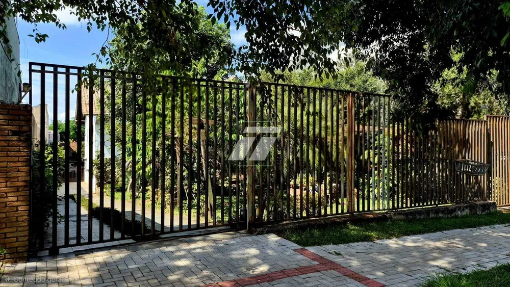 Casa, 4 quartos, 490 m² - Foto 1